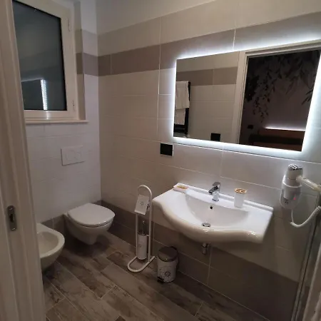 Valle Dell'eden Πανσιόν Grottammare